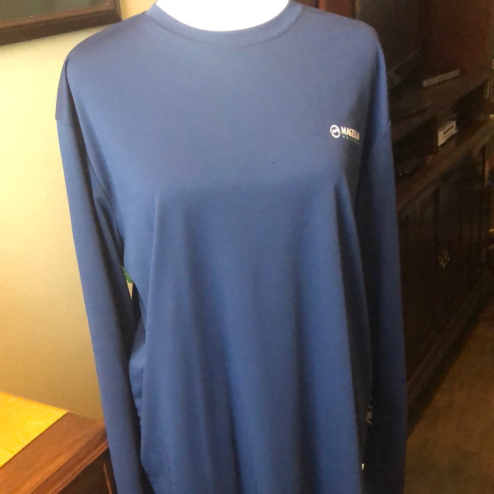 Men’s Magellan Outdoors Blue Long Sleeve Performance Tee